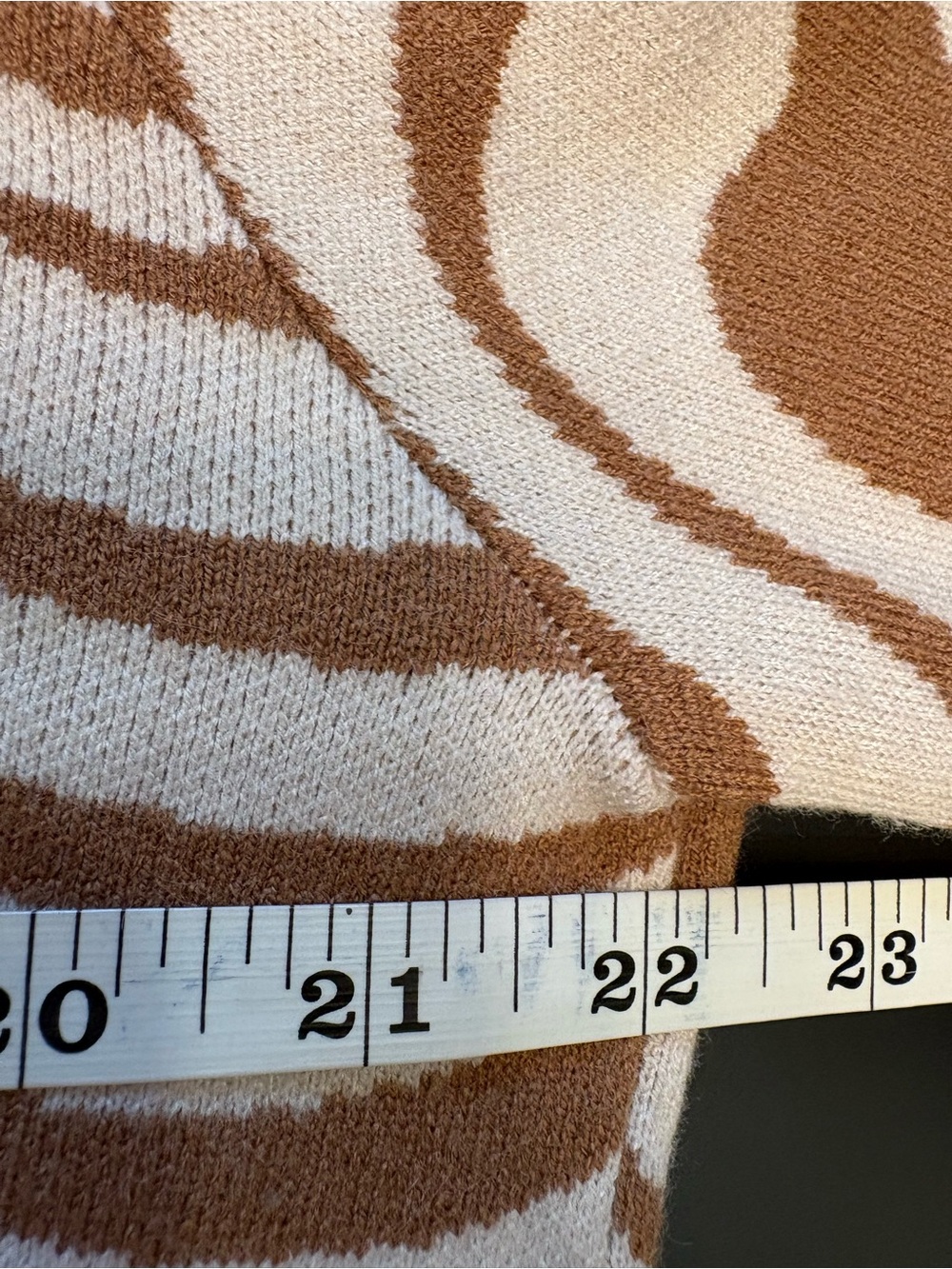 🆕🎉NWT LA Hearts (PacSun) Cream and Tan Zebra-Print Scoop Neck Cropped Sweater - Picture 9 of 10